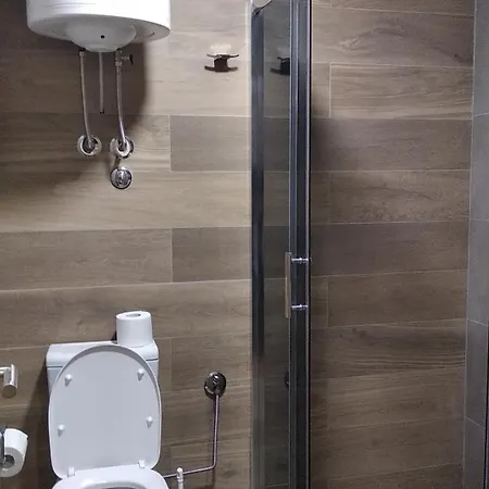 Lux U Kraljevim Cardacima