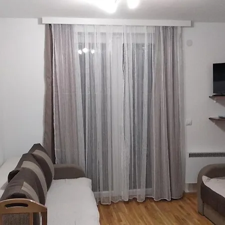 Lux U Kraljevim Cardacima Kopaonik