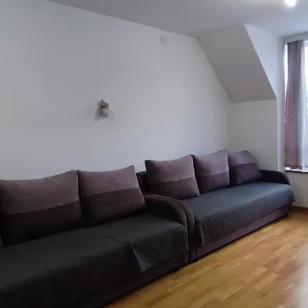 Lux U Kraljevim Cardacima Lejlighed